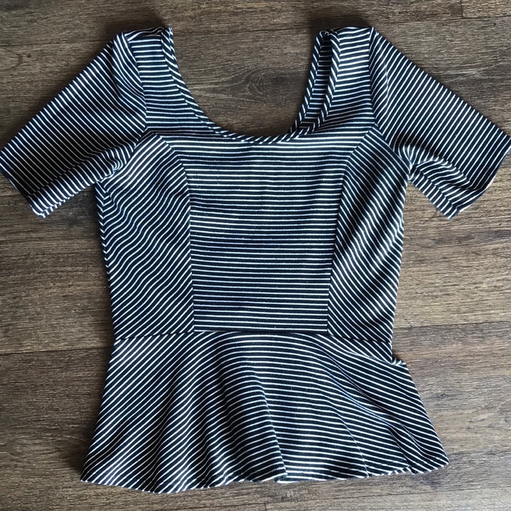 Fitted Black & White Blouse